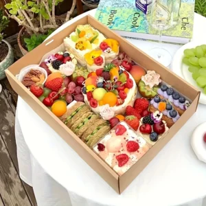 5pcs of Kraft Paper Picnic Boxes